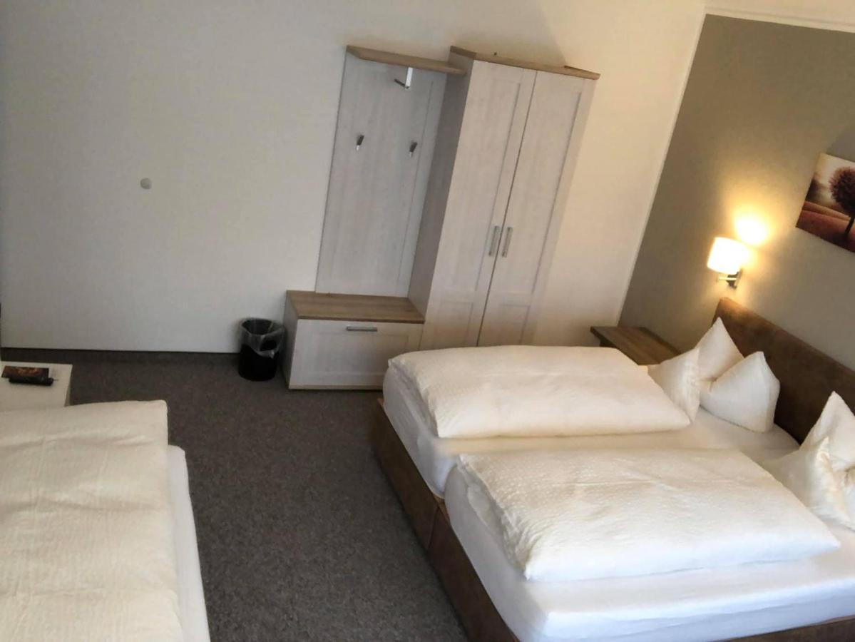 Sevda'S Hotel Garni Weinforth Виллинген Экстерьер фото