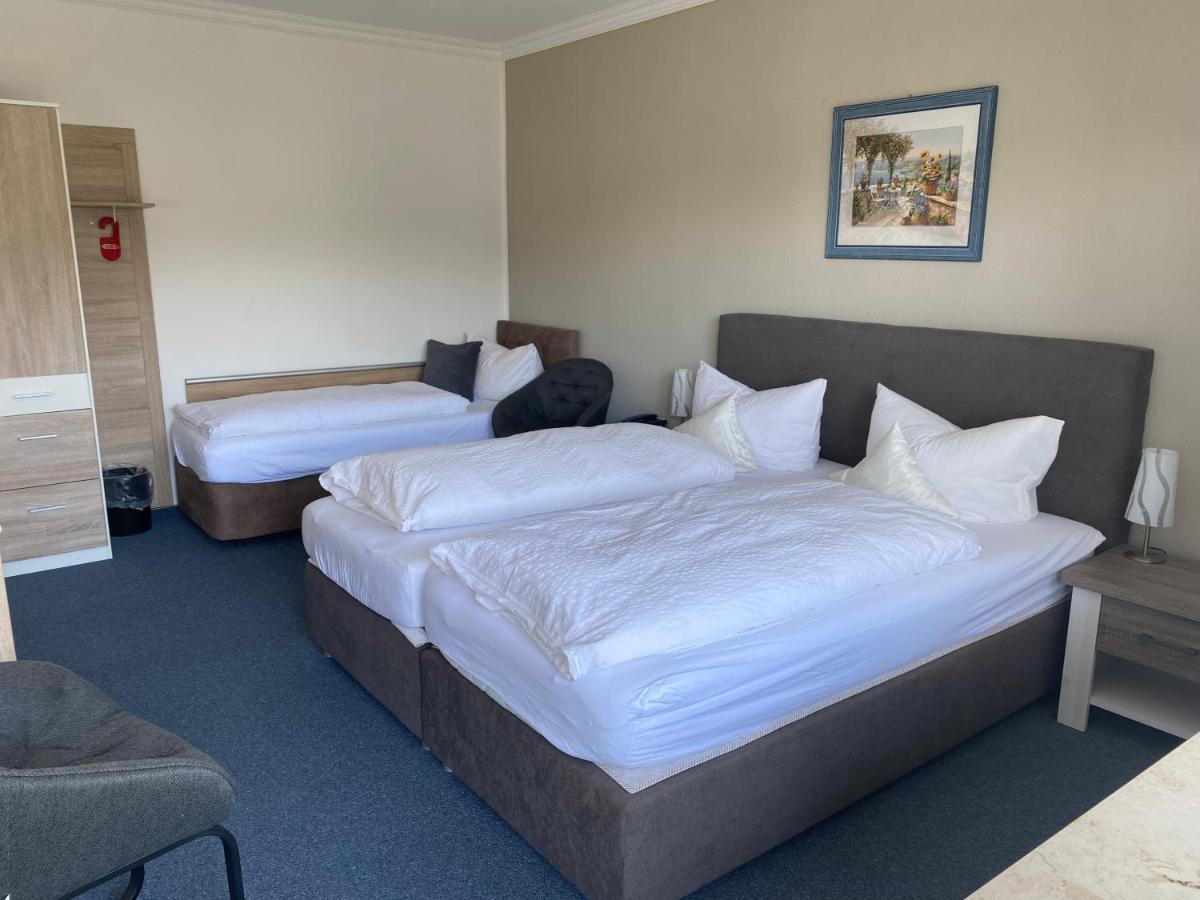 Sevda'S Hotel Garni Weinforth Виллинген Экстерьер фото